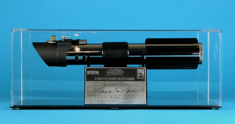 Darth Vader Lightsaber (Signature Edition)