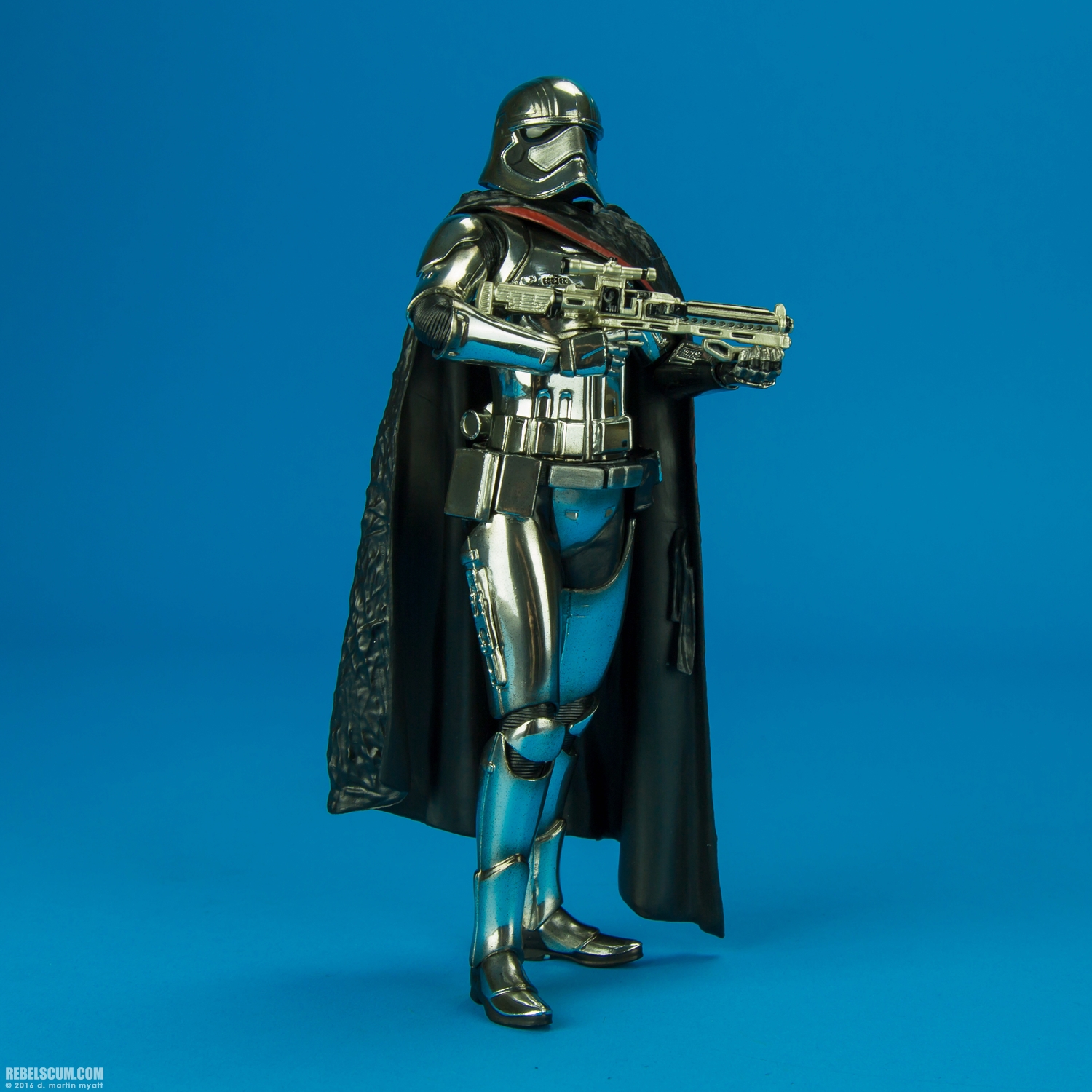 Captain-Phasma-ARTFX-plus-Kotobukiya-010.jpg