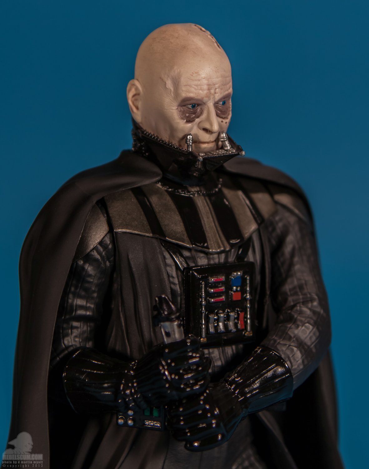 Darth-Vader-ROTJ-ARTFX-Kotobukiya-018.jpg