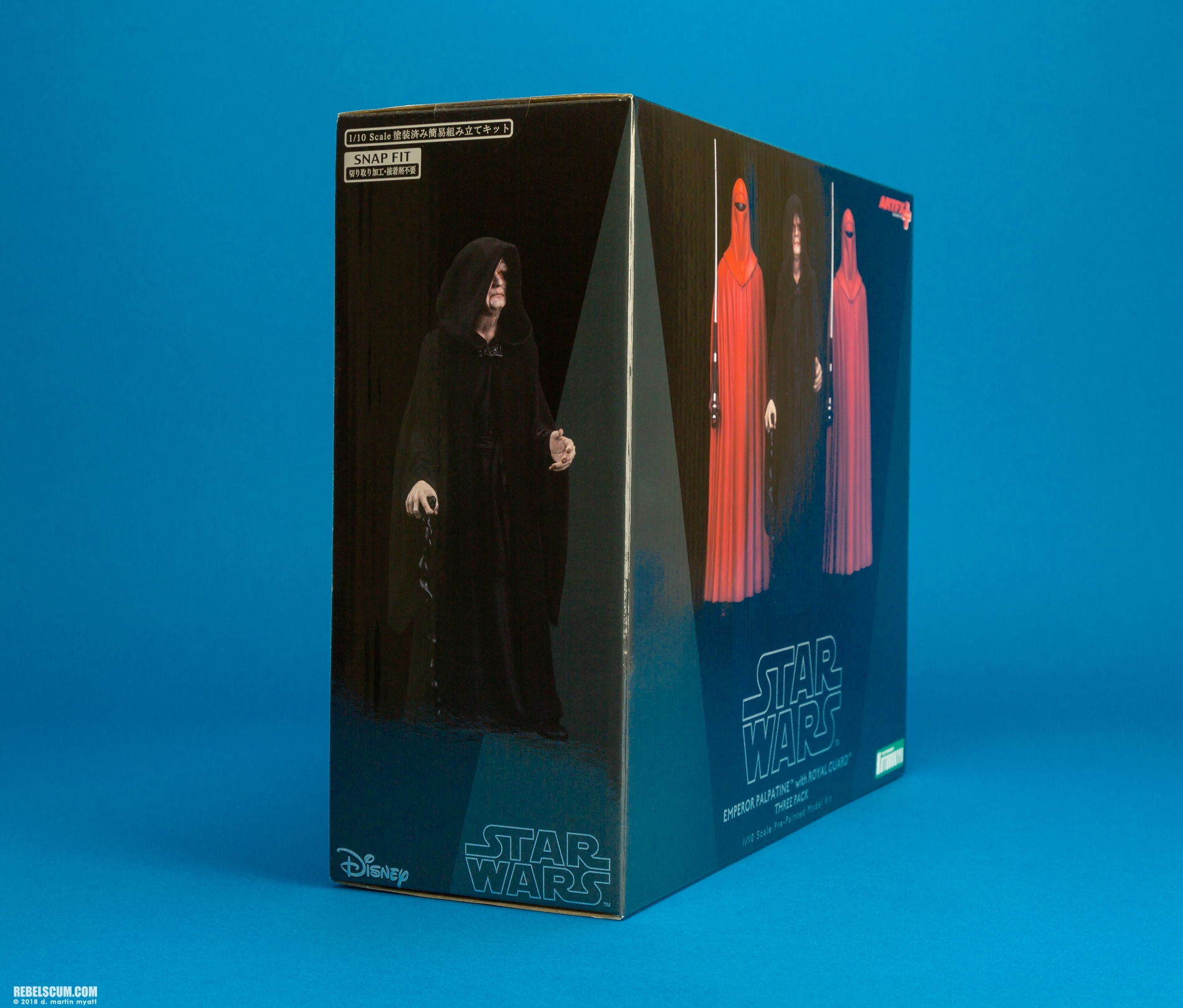 Emperor-Palpatine-Royal-Guard-Three-Pack-ARTFX-plus-019.jpg