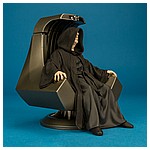 Emperor-Palpatine-Star-Wars-ARTFX-Plus-Kotobukiya-002.jpg