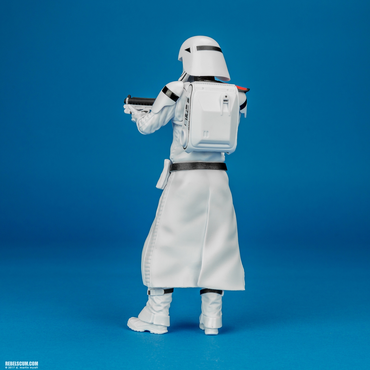 First-Order-Snowtrooper-Flametrooper-ARTFX-plus-008.jpg