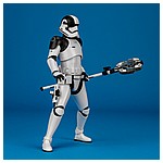 First-Order-Stormtrooper-Executioner-ARTFX-plus-Kotobukiya-002.jpg