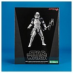 First-Order-Stormtrooper-Executioner-ARTFX-plus-Kotobukiya-015.jpg