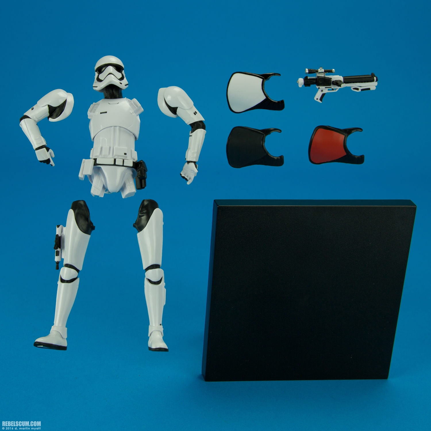 First-Order-Stormtrooper-Single-Pack-ARTFX-Plus-Kotobukiya-005.jpg