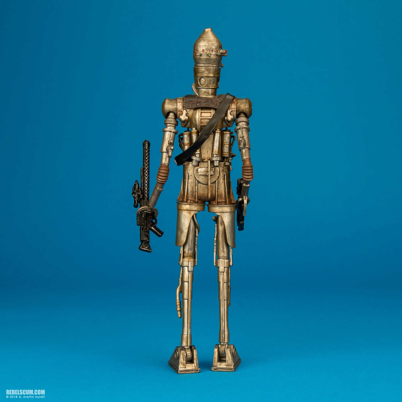 IG-88-Bounty-Hunter-Star-Wars-ARTFX-plus-Kotobukiya-004.jpg