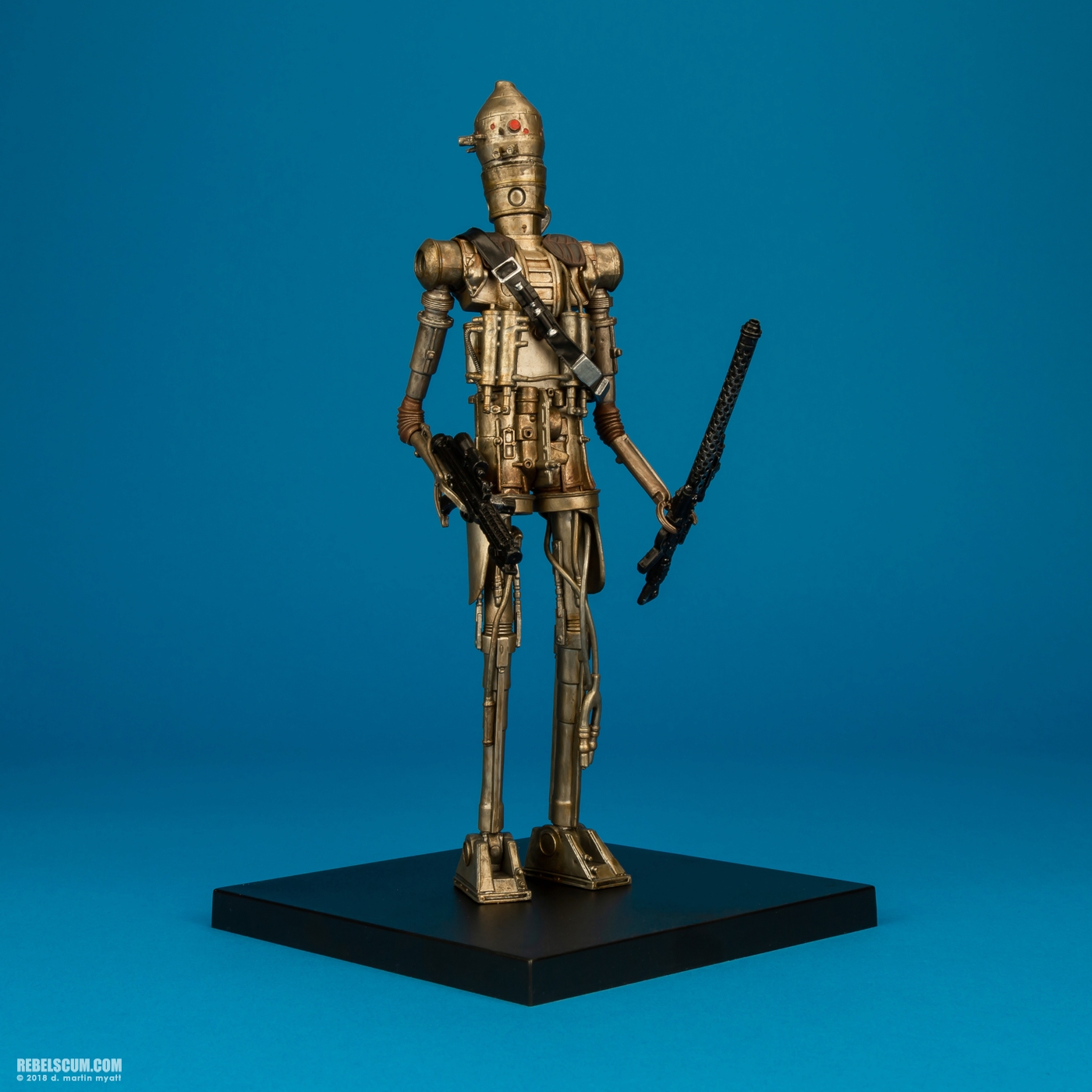 IG-88-Bounty-Hunter-Star-Wars-ARTFX-plus-Kotobukiya-006.jpg