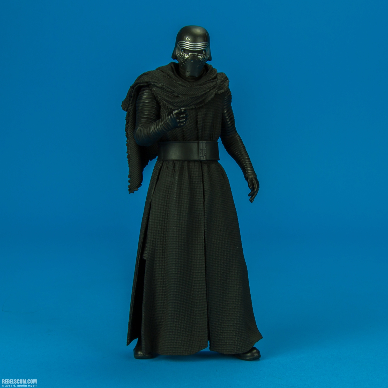 Kylo-Ren-ARTFX-plus-Kotobukiya-001.jpg