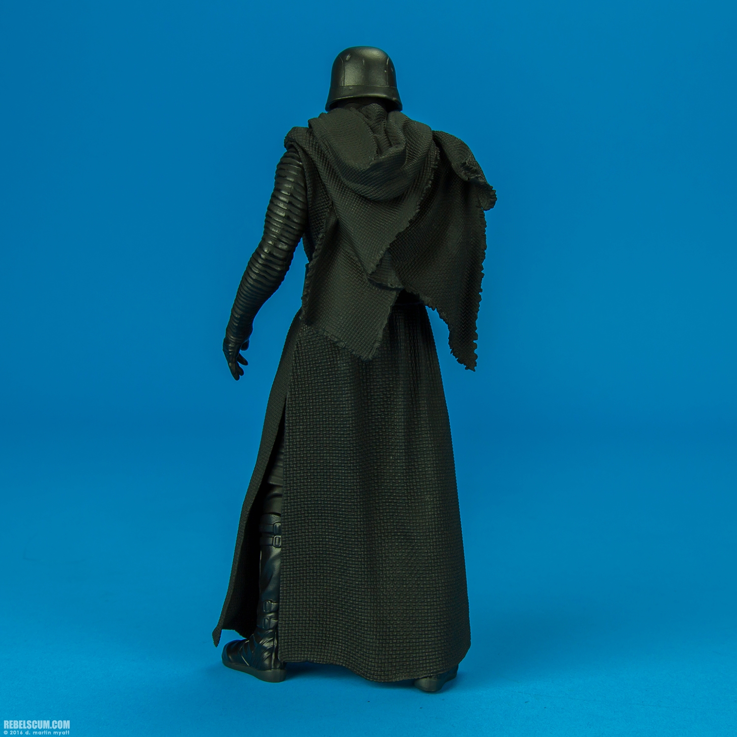 Kylo-Ren-ARTFX-plus-Kotobukiya-004.jpg