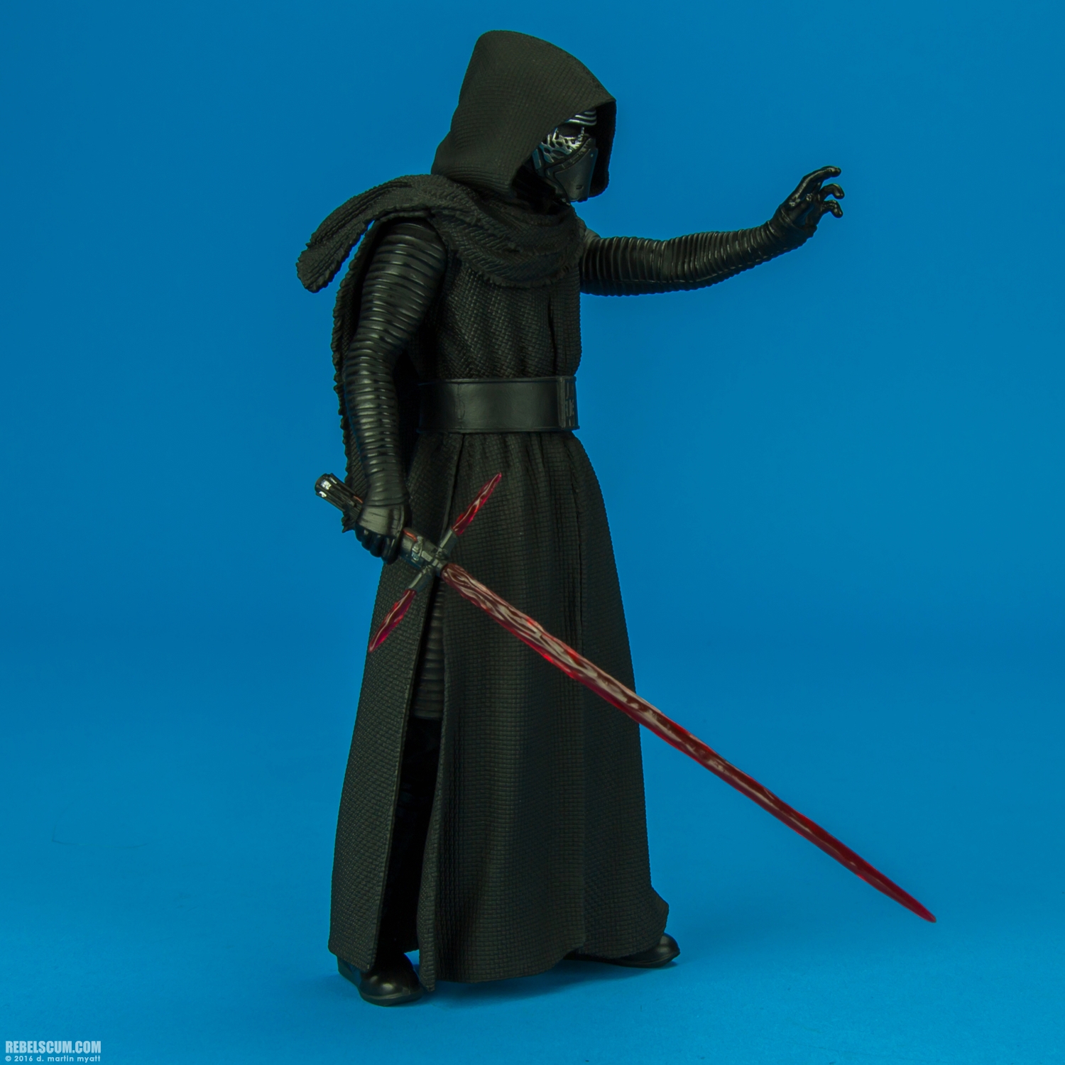 Kylo-Ren-ARTFX-plus-Kotobukiya-006.jpg