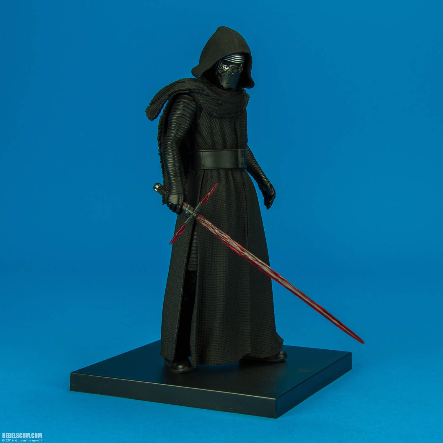 Kylo-Ren-ARTFX-plus-Kotobukiya-011.jpg