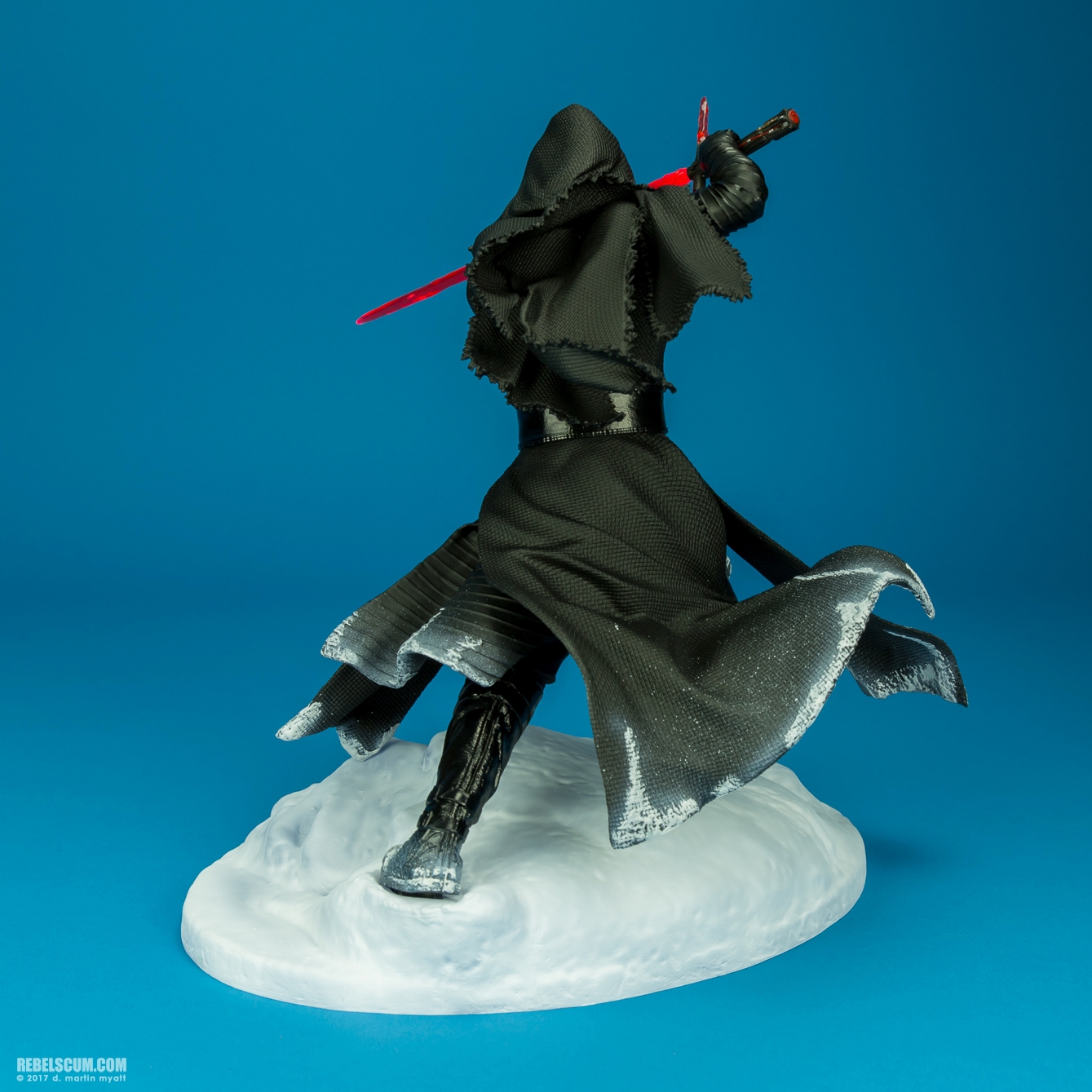 Kylo-Ren-The-Force-Awakens-ARTFX-Statue-Kotobukiya-004.jpg