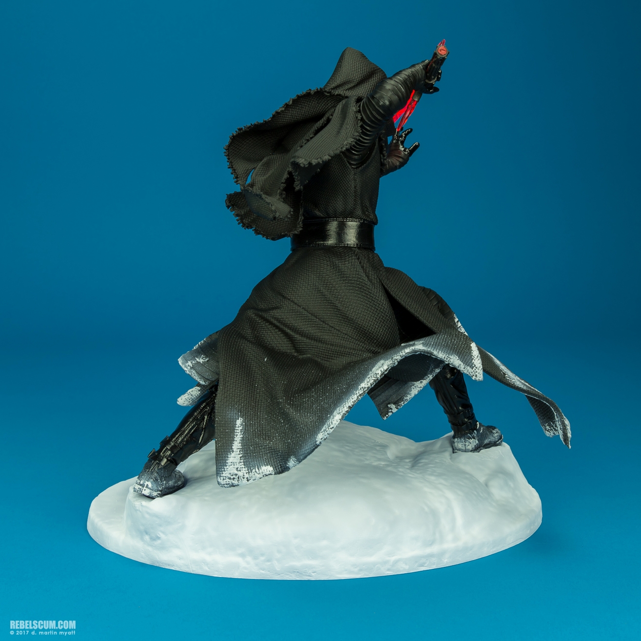 Kylo-Ren-The-Force-Awakens-ARTFX-Statue-Kotobukiya-005.jpg