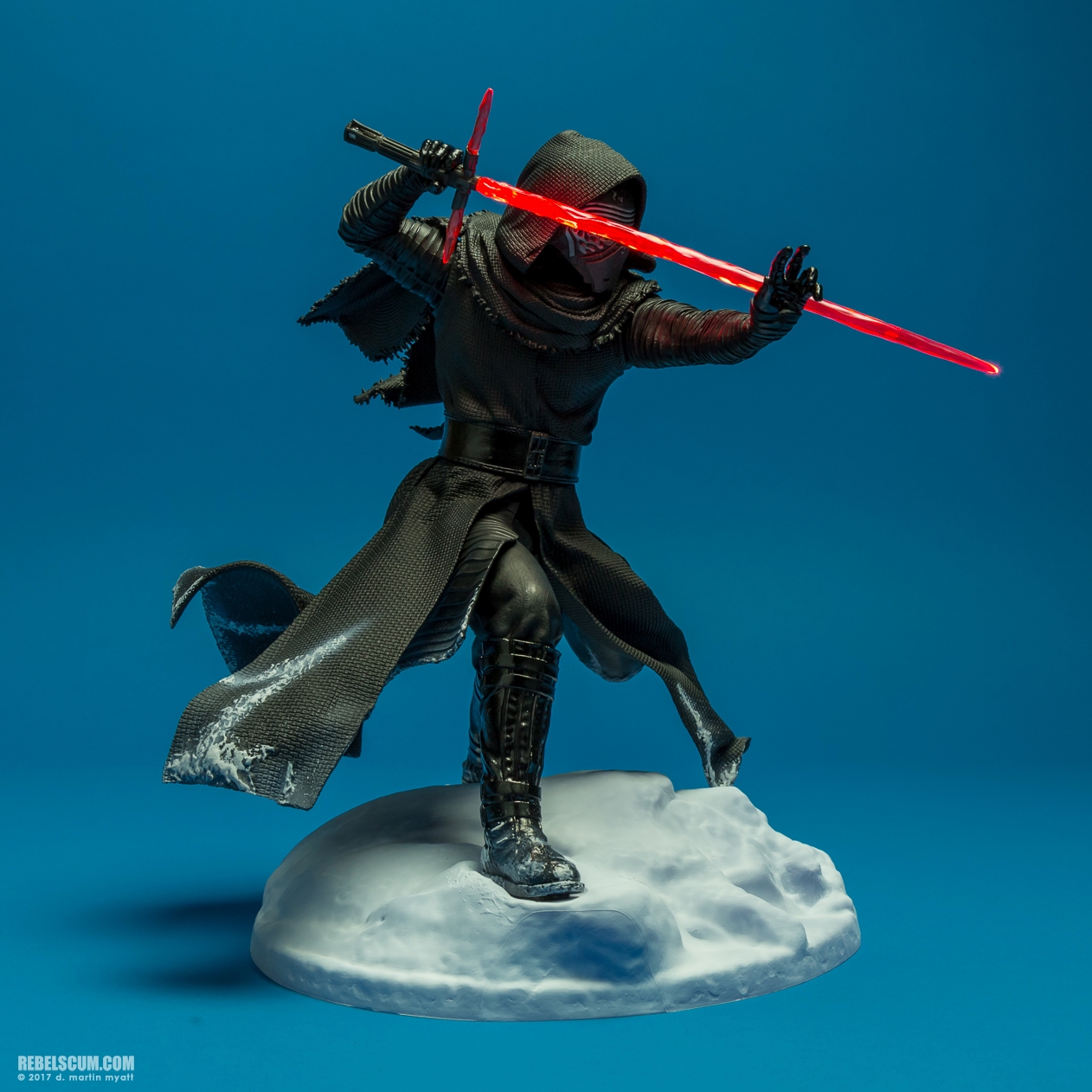 Kylo-Ren-The-Force-Awakens-ARTFX-Statue-Kotobukiya-006.jpg