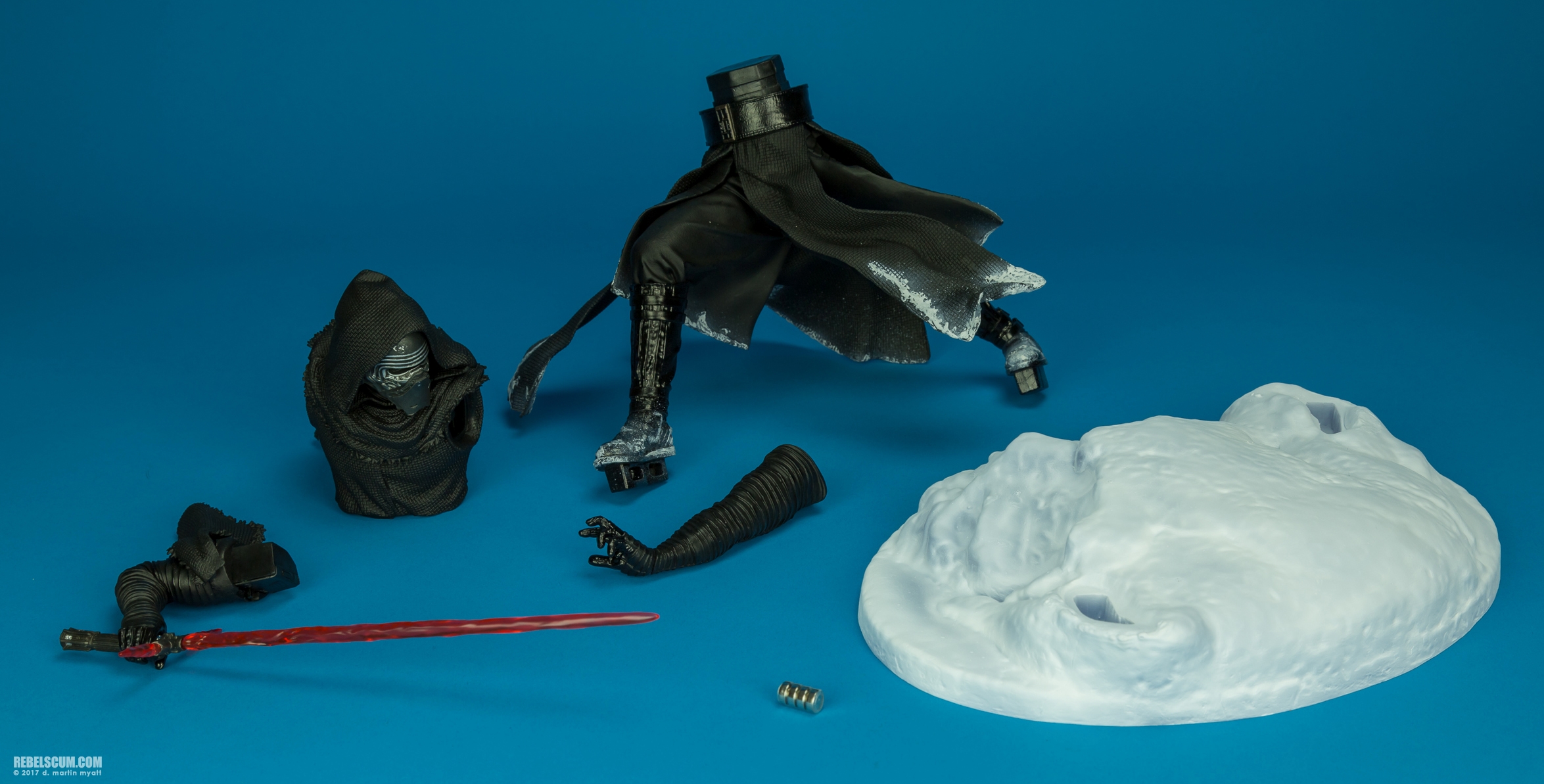 Kylo-Ren-The-Force-Awakens-ARTFX-Statue-Kotobukiya-007.jpg