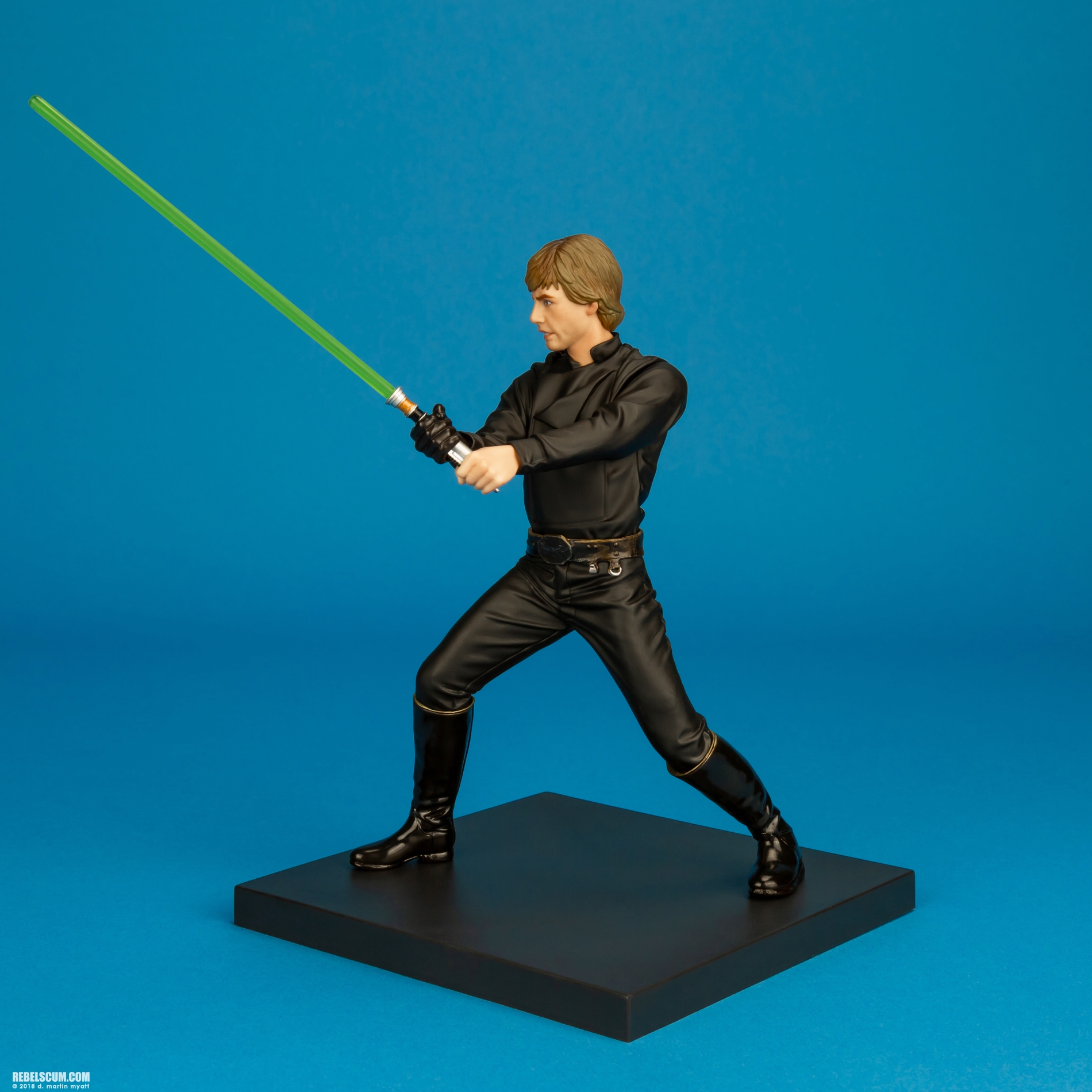 Luke-Skywalker-Return-Of-The-Jedi-ARTFX-plus-Kotobukiya-003.jpg