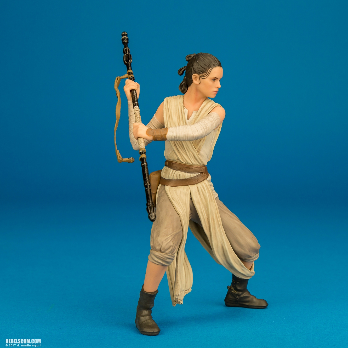 Rey-Finn-The-Force-Awakens-ARTFX-plus-Kotobukiya-010.jpg