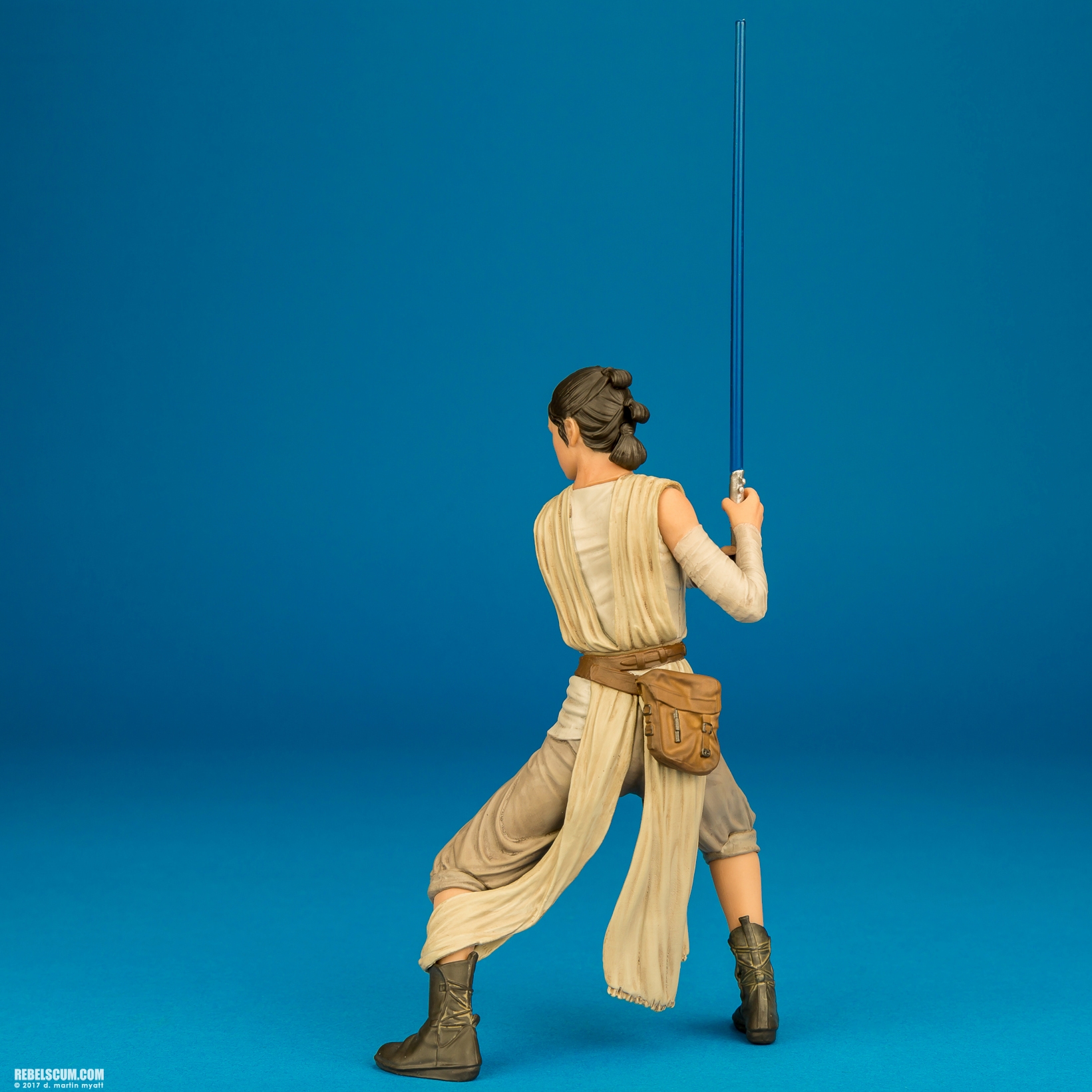 Rey-Finn-The-Force-Awakens-ARTFX-plus-Kotobukiya-016.jpg