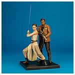 Rey-Finn-The-Force-Awakens-ARTFX-plus-Kotobukiya-018.jpg