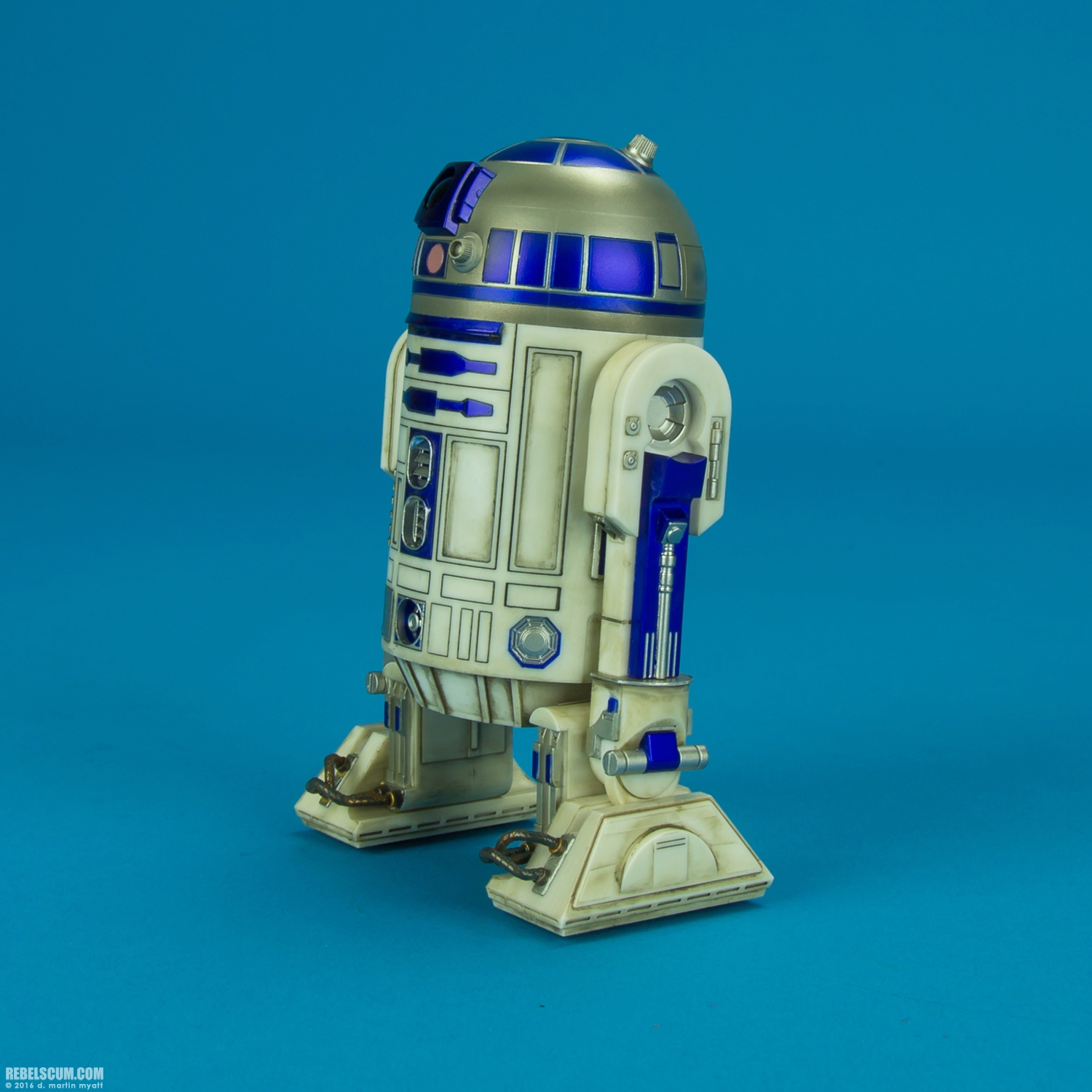 r2-d2-c-3po-bb-8-artfx-plus-three-pack-kotobukiya-011.jpg