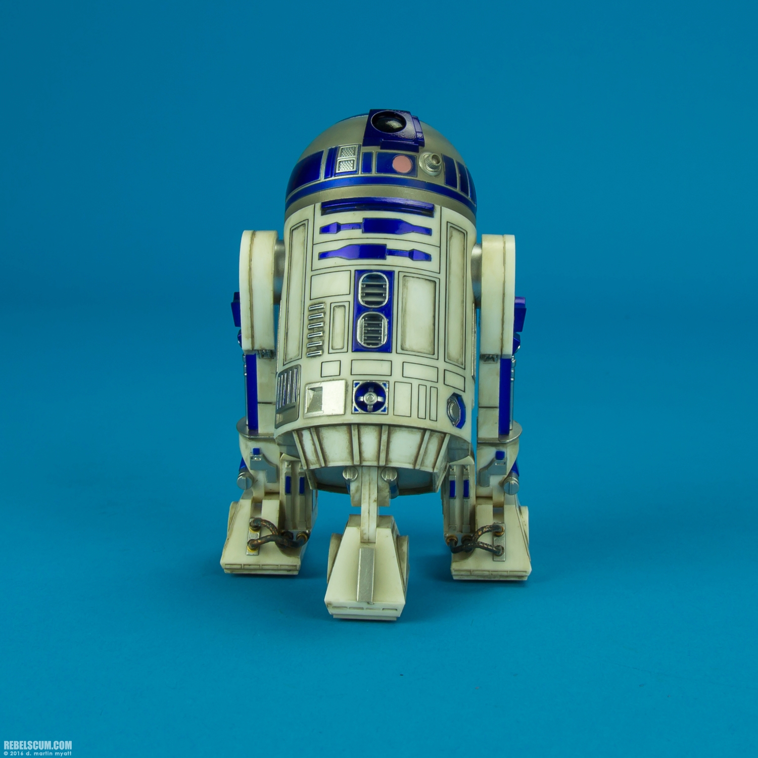 r2-d2-c-3po-bb-8-artfx-plus-three-pack-kotobukiya-013.jpg