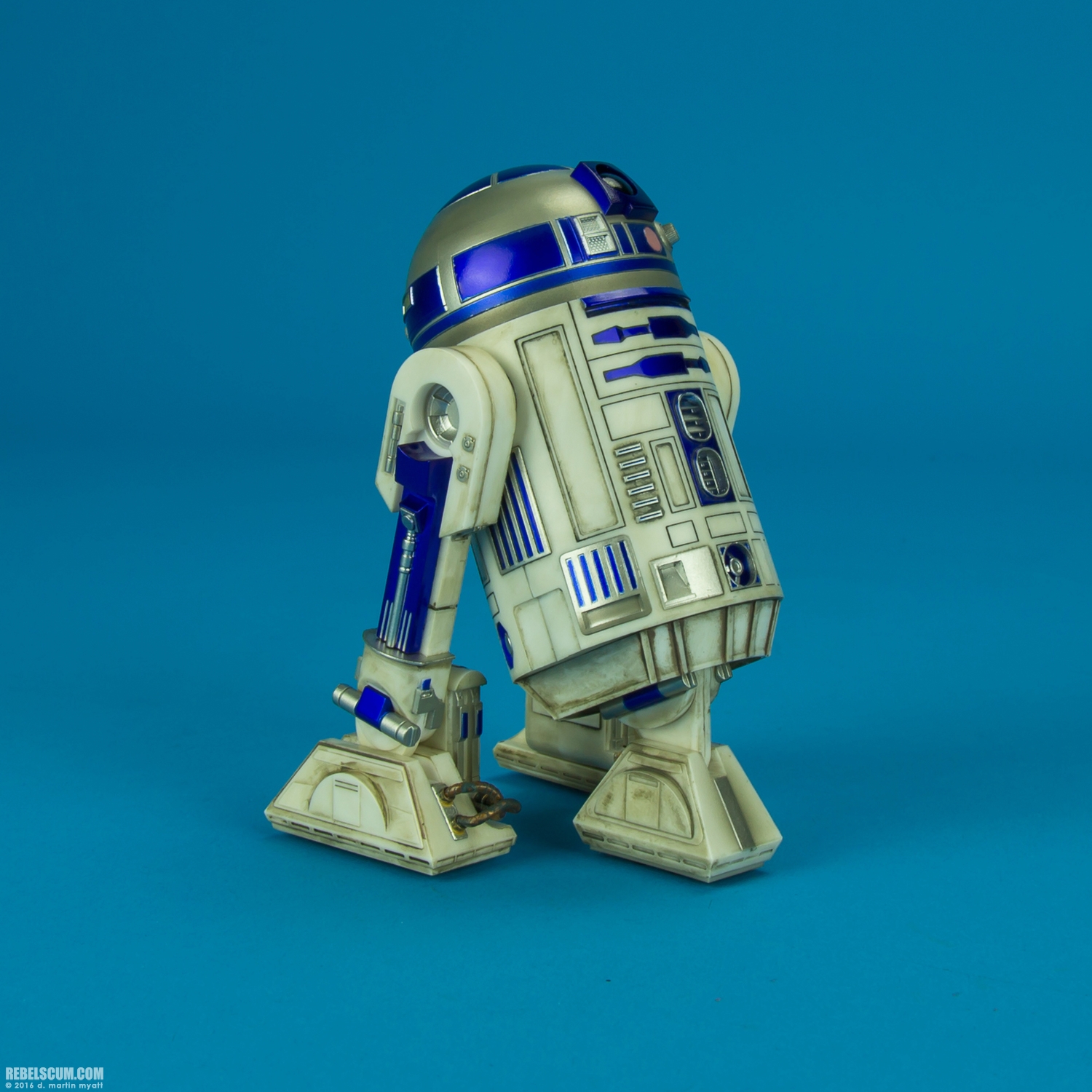 r2-d2-c-3po-bb-8-artfx-plus-three-pack-kotobukiya-014.jpg