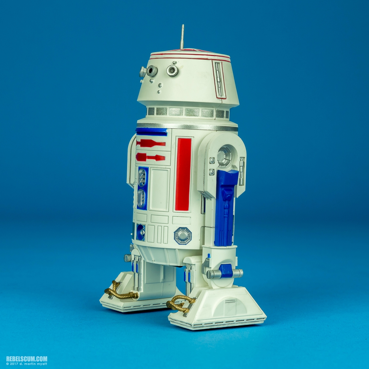 R5-D4-Celebration-Exclusive-ARTFX-plus-Kotobukiya-003.jpg