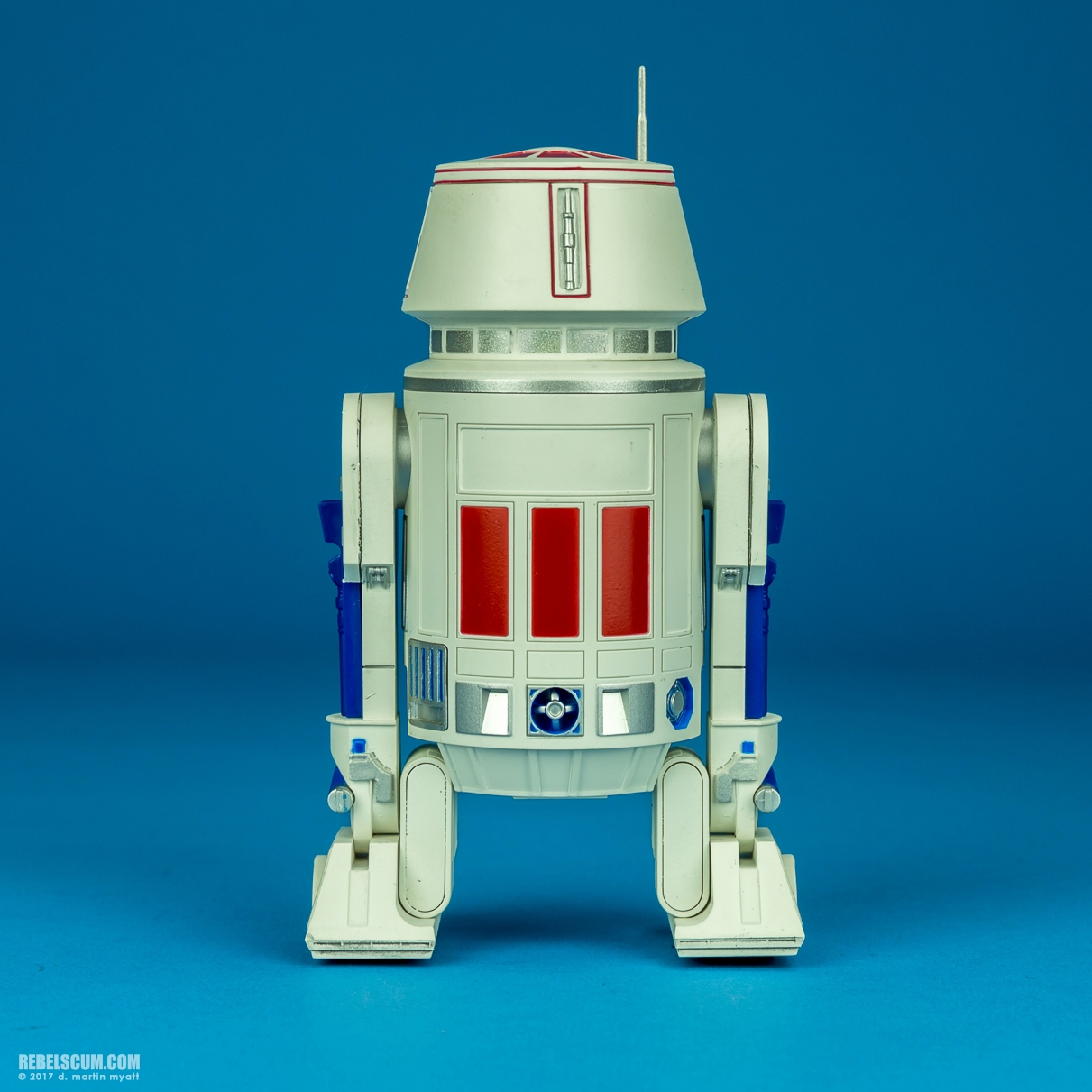 R5-D4-Celebration-Exclusive-ARTFX-plus-Kotobukiya-004.jpg