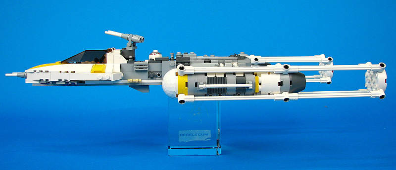 Y-Wing Fighter (Set 7658) - Loose Left View