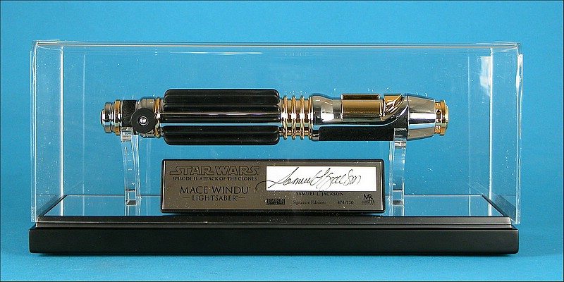 Mace Windu Lightsaber Signature Edition from ATTACK OF THE CLONES