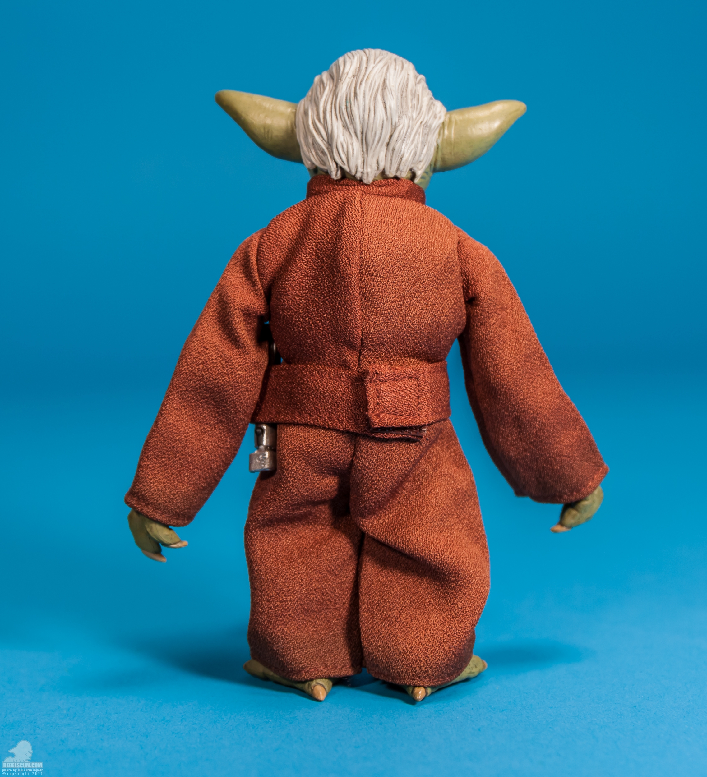 Yoda-Jedi-Master-Prequels-Sideshow-Collectibles-004.jpg