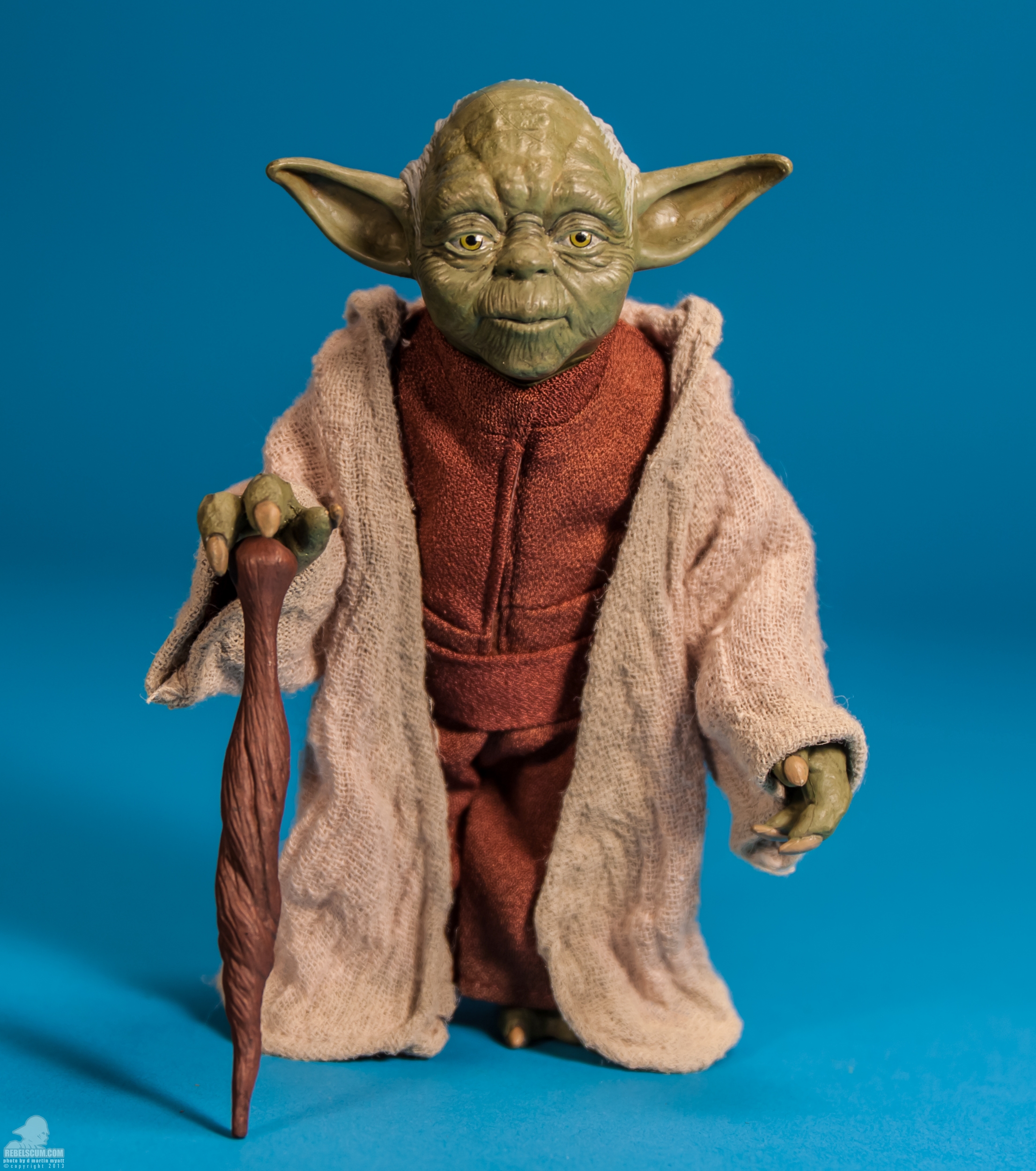 Yoda-Jedi-Master-Prequels-Sideshow-Collectibles-005.jpg