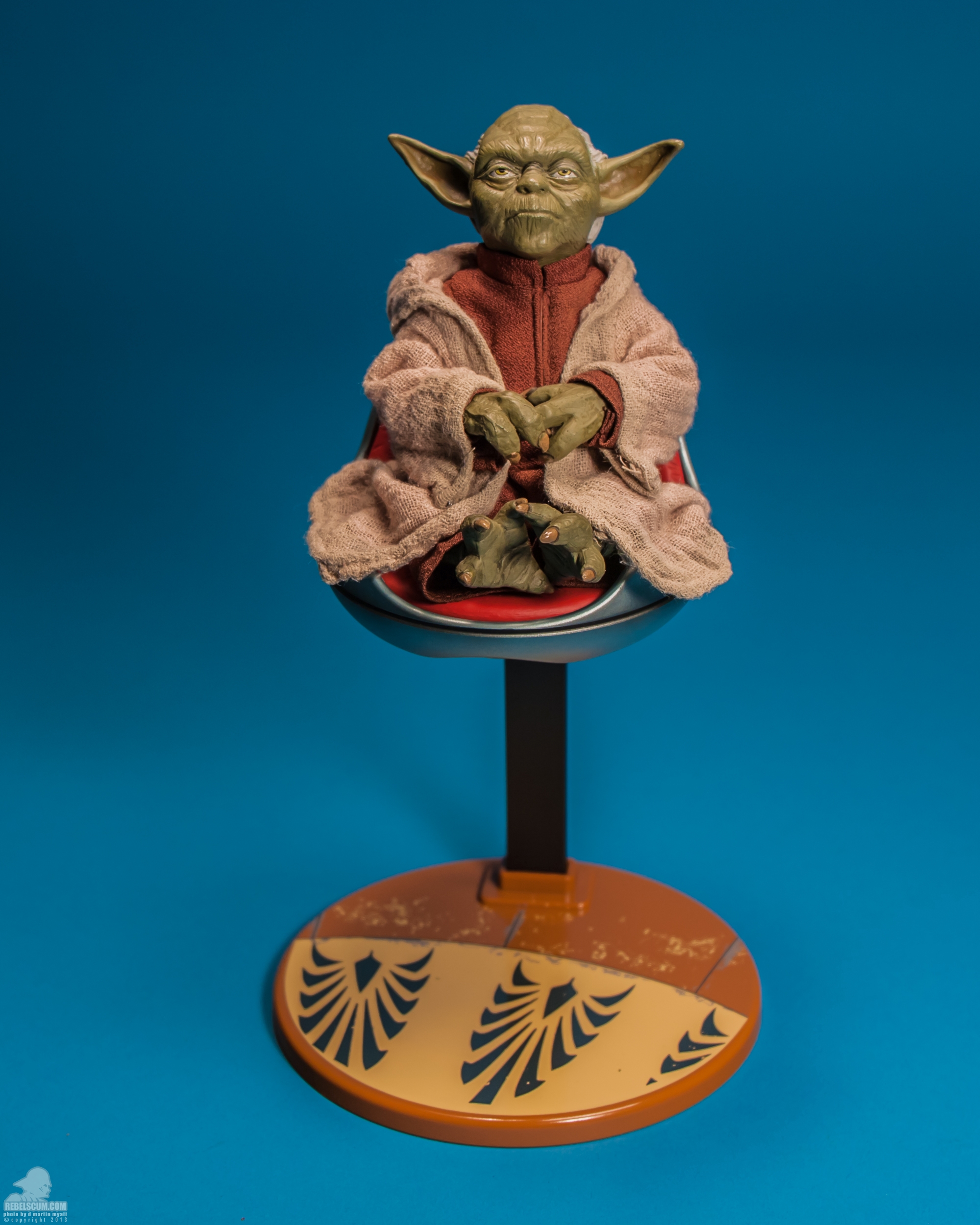 Yoda-Jedi-Master-Prequels-Sideshow-Collectibles-030.jpg