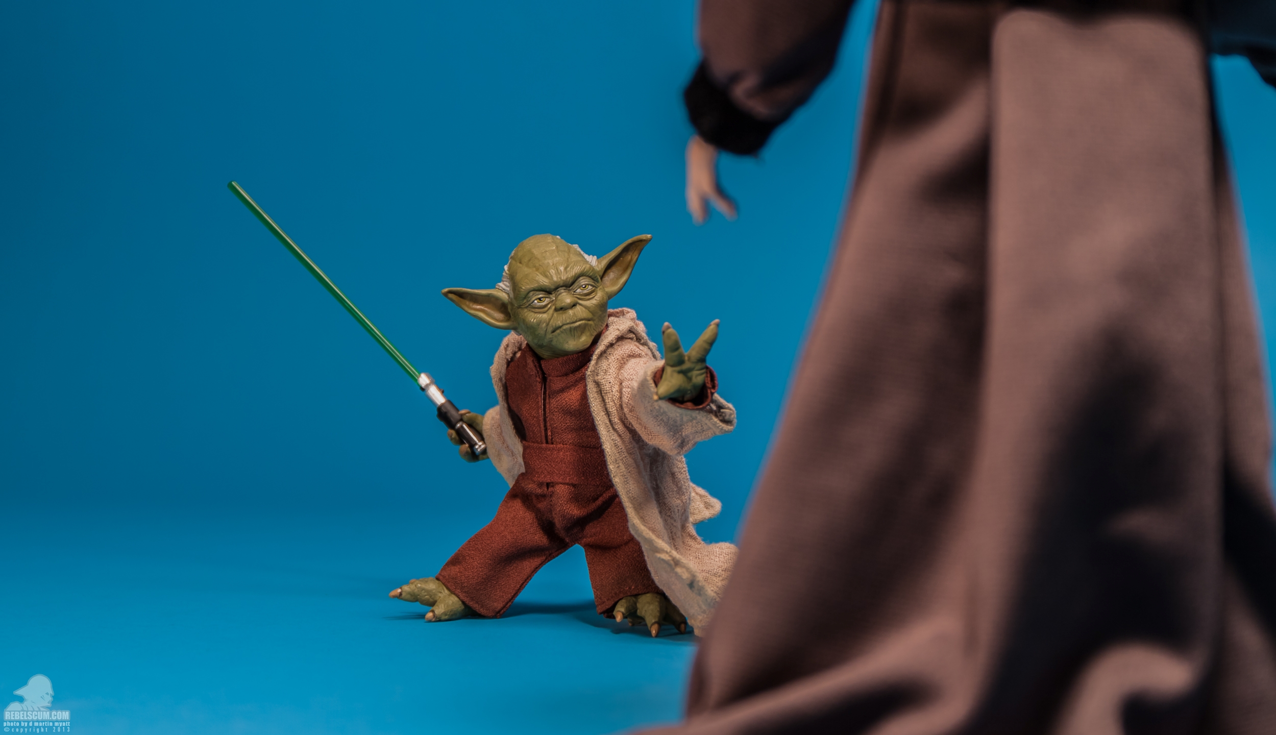 Yoda-Jedi-Master-Prequels-Sideshow-Collectibles-036.jpg