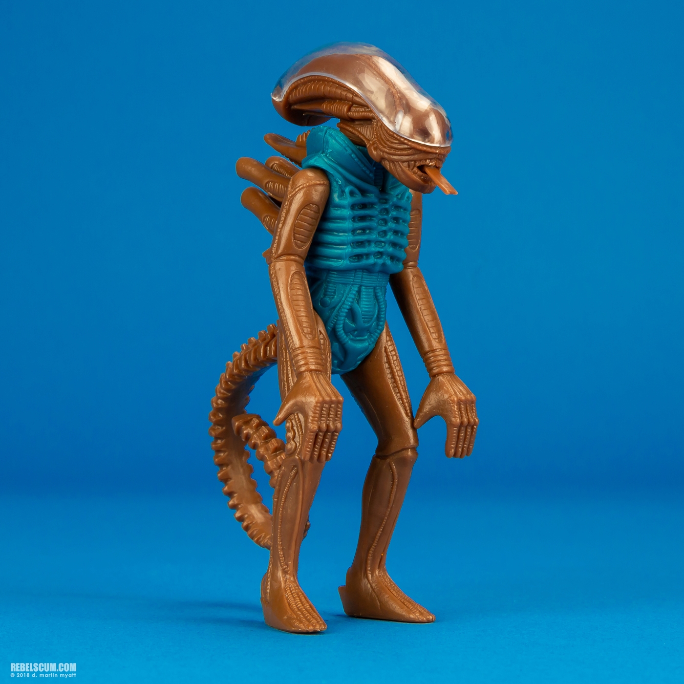 Alien-Hammerhead-SDCC-Suyper7-Reaction-Figure-002.jpg