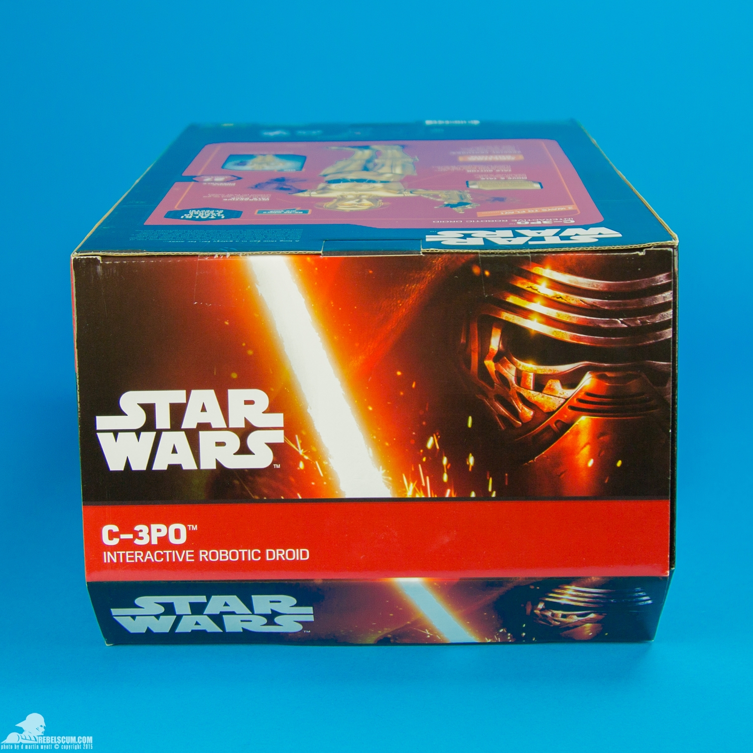 C-3PO-Thinkway-Toys-Star-Wars-The-Force-Awakens-013.jpg