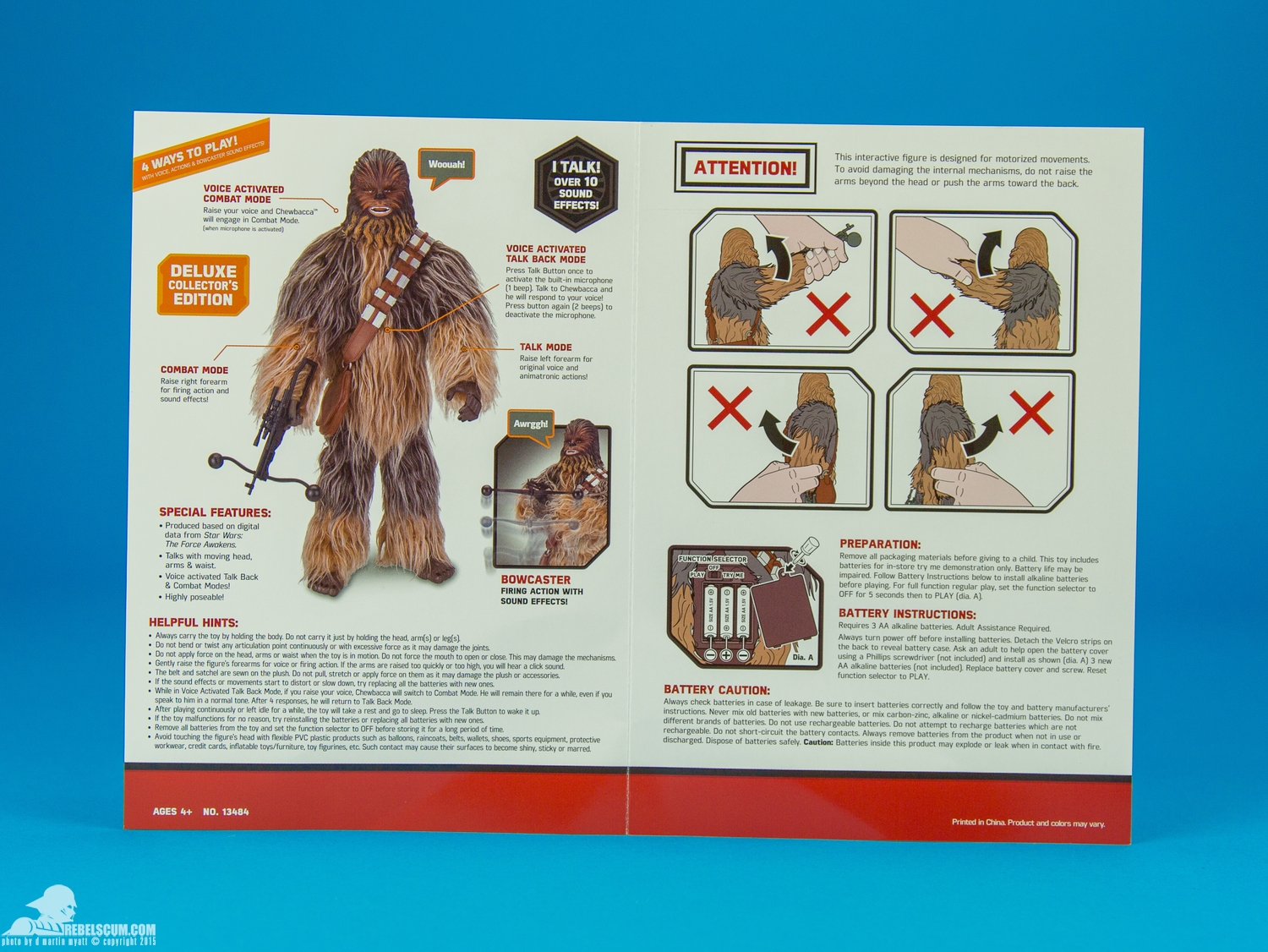 Chewbacca-Thinkway-Toys-Star-Wars-The-Force-Awakens-006.jpg