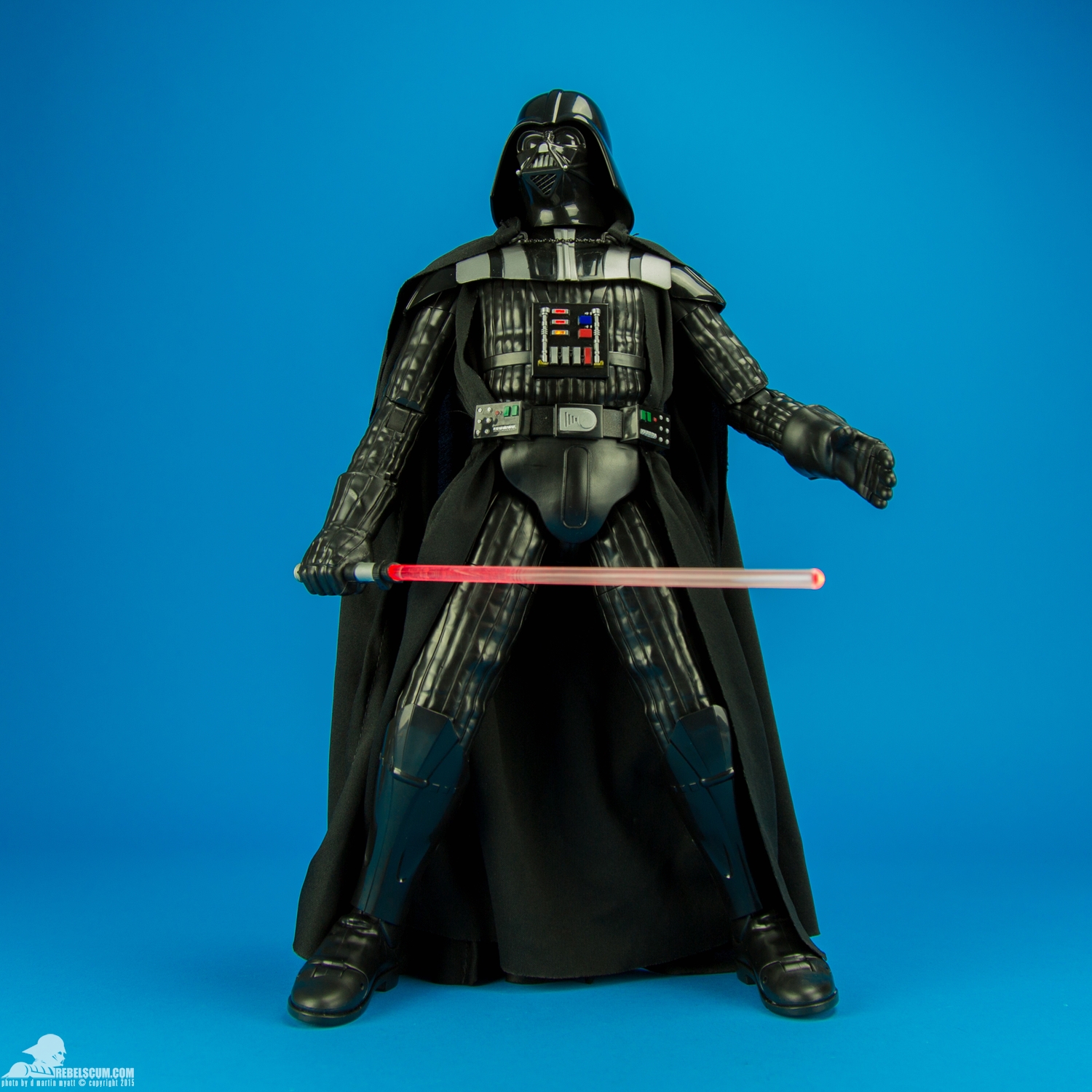Darth-Vader-Thinkway-Toys-Star-Wars-The-Force-Awakens-005.jpg