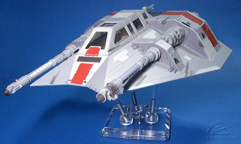 Rogue Two Snowspeeder on a 4'' FlexiDisplay stand