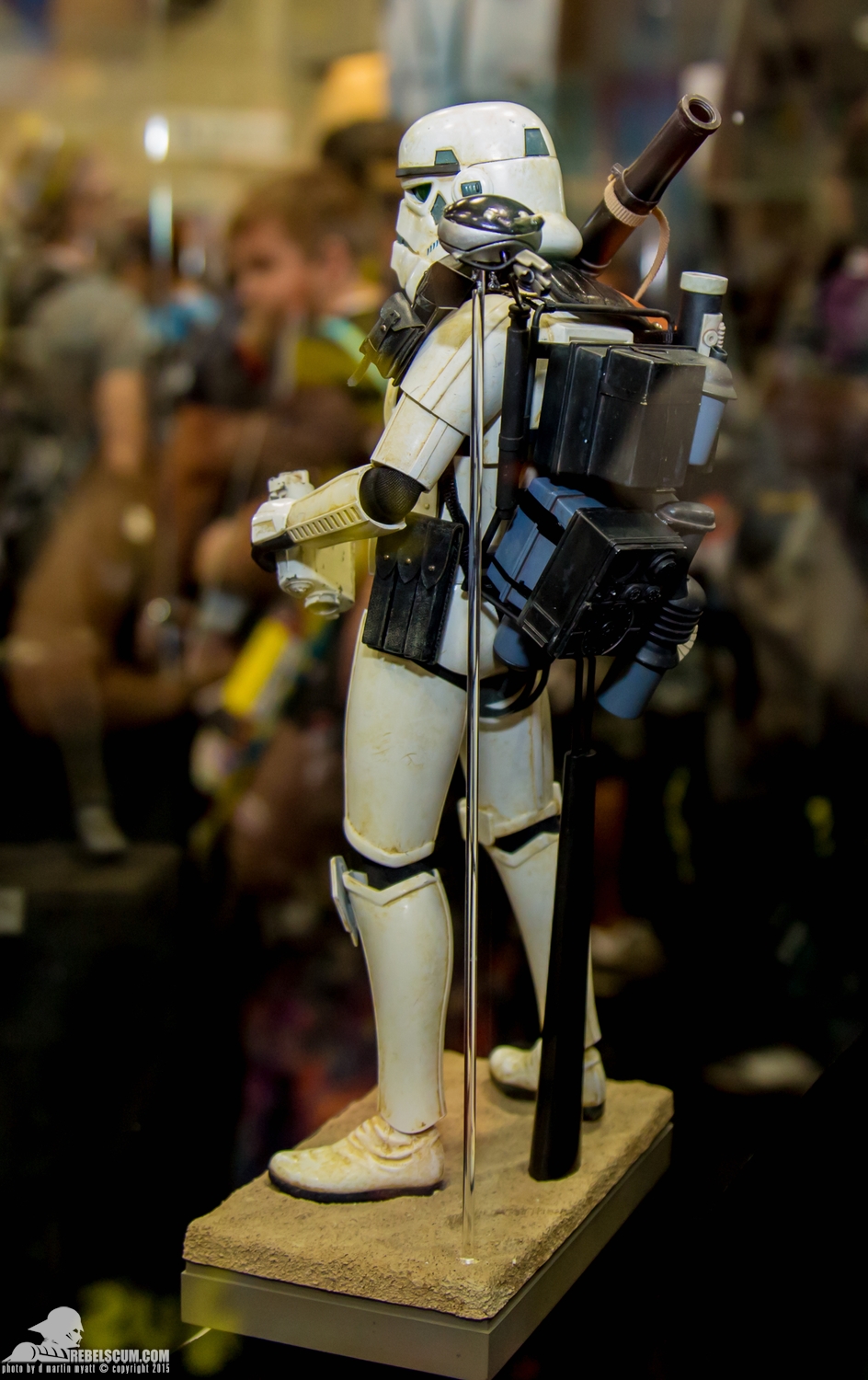 Hot-Toys-Display-2015-San-Diego-Comic-Con-SDCC-049.jpg