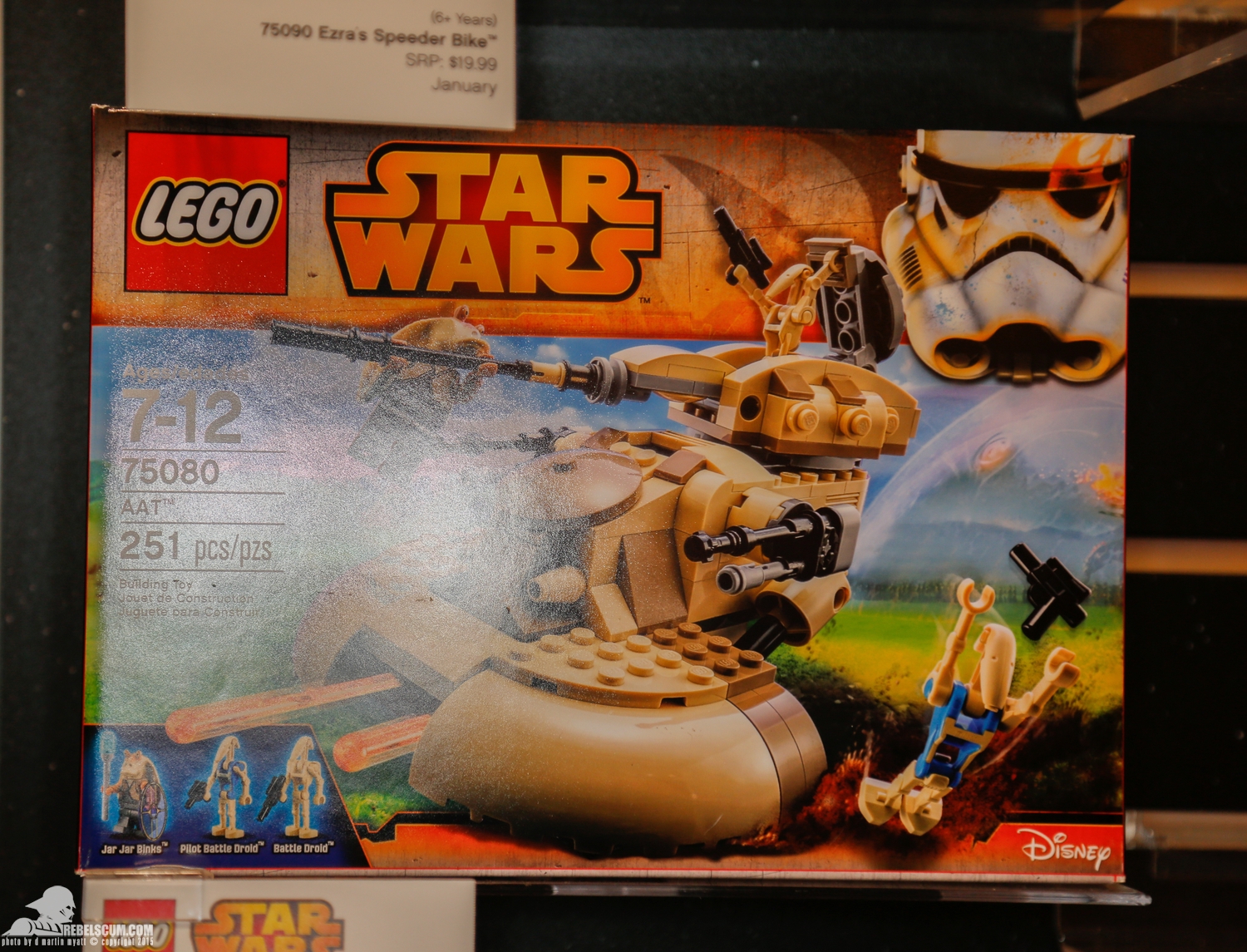 2015-International-Toy-Fair-Star-Wars-Lego-046.jpg