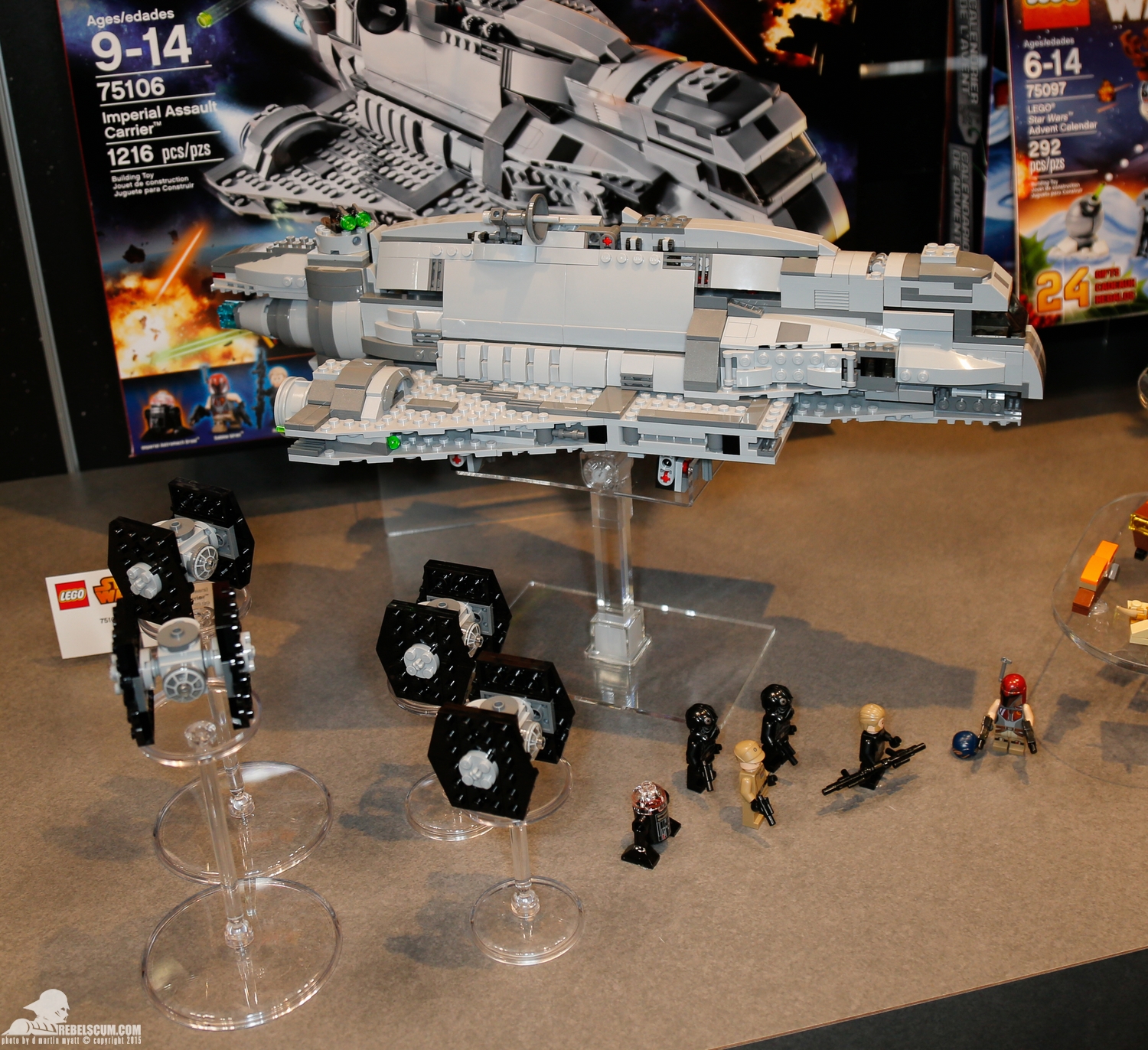 2015-International-Toy-Fair-Star-Wars-Lego-100.jpg