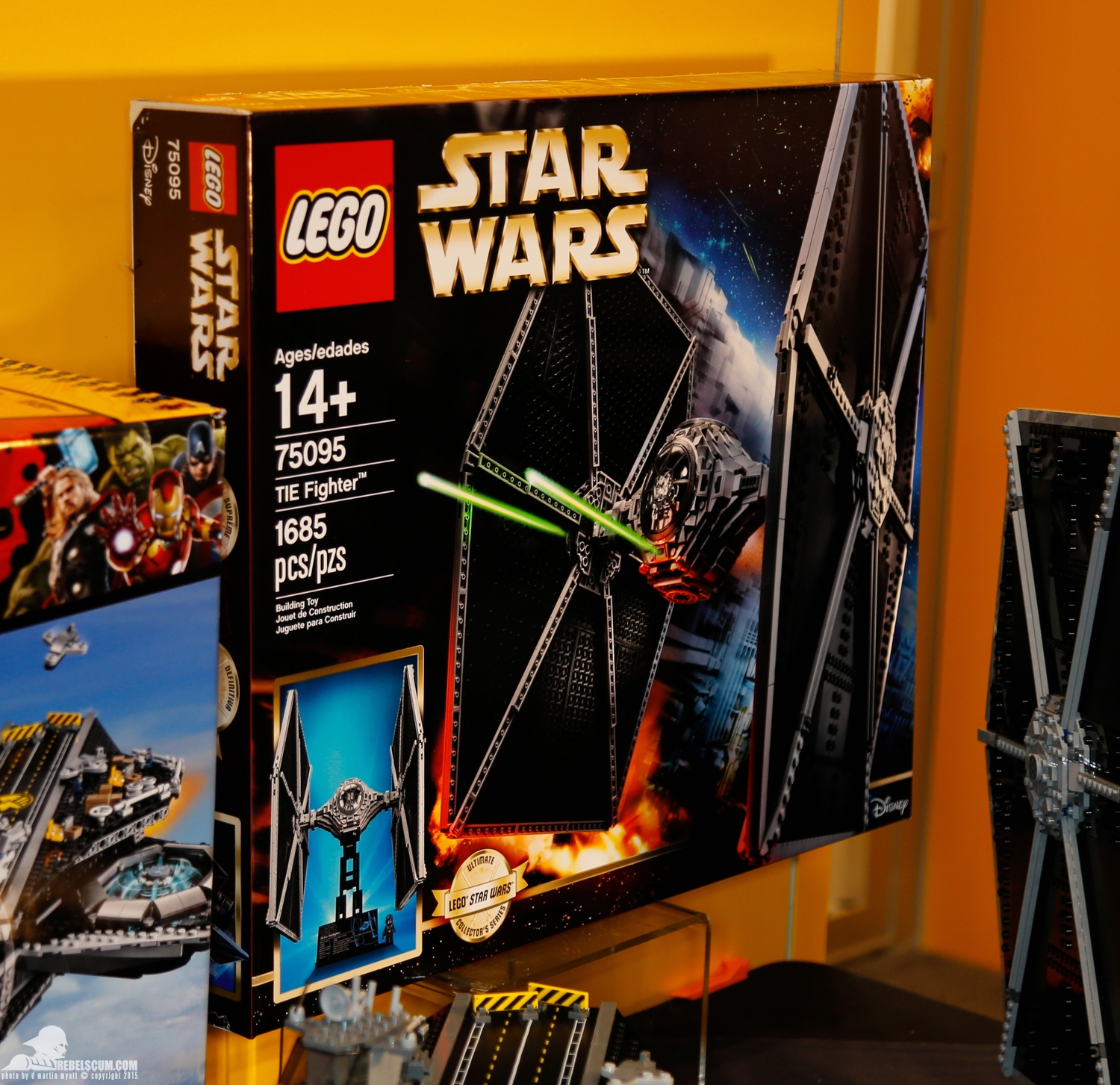 2015-International-Toy-Fair-Star-Wars-Lego-140.jpg