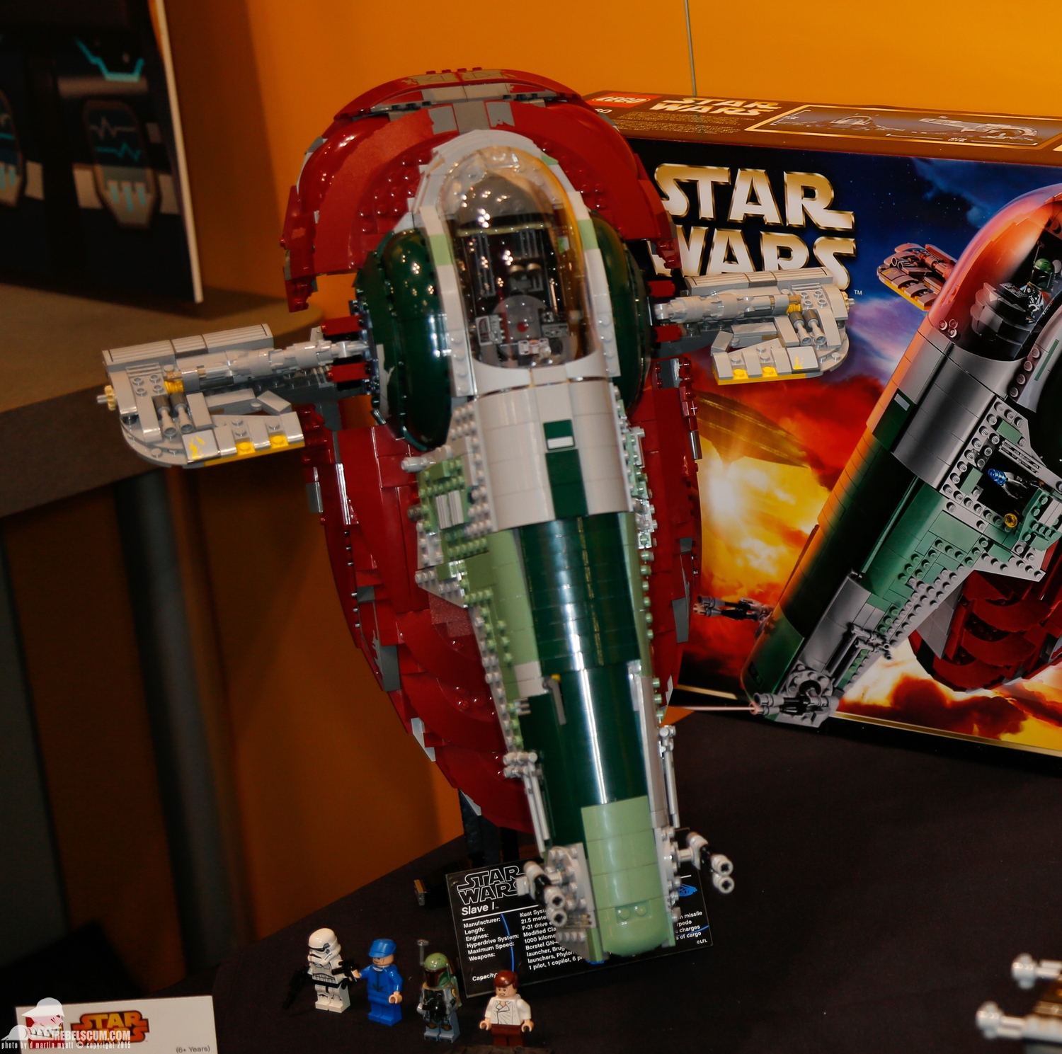 2015-International-Toy-Fair-Star-Wars-Lego-144.jpg