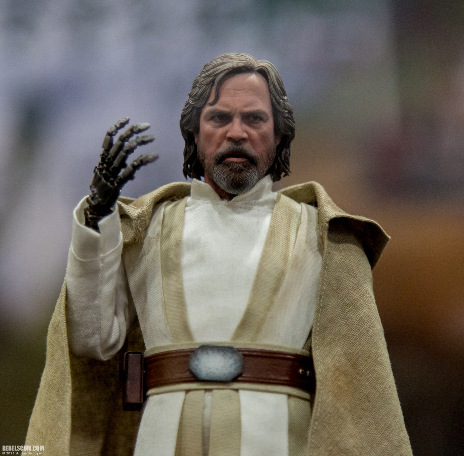 2016-SDCC-Hot-Toys-Booth-Wednesday-016.jpg
