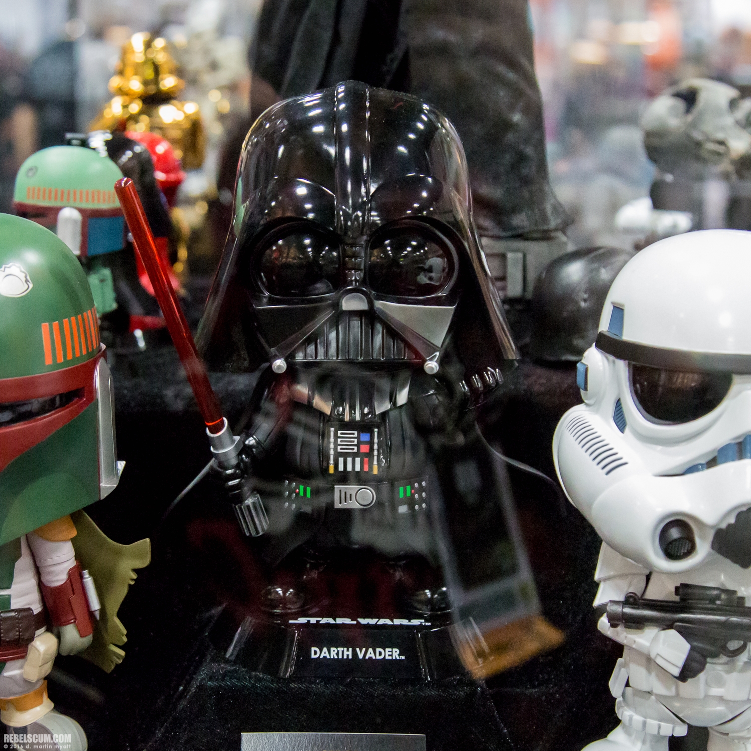 2016-SDCC-Hot-Toys-Booth-Wednesday-038.jpg