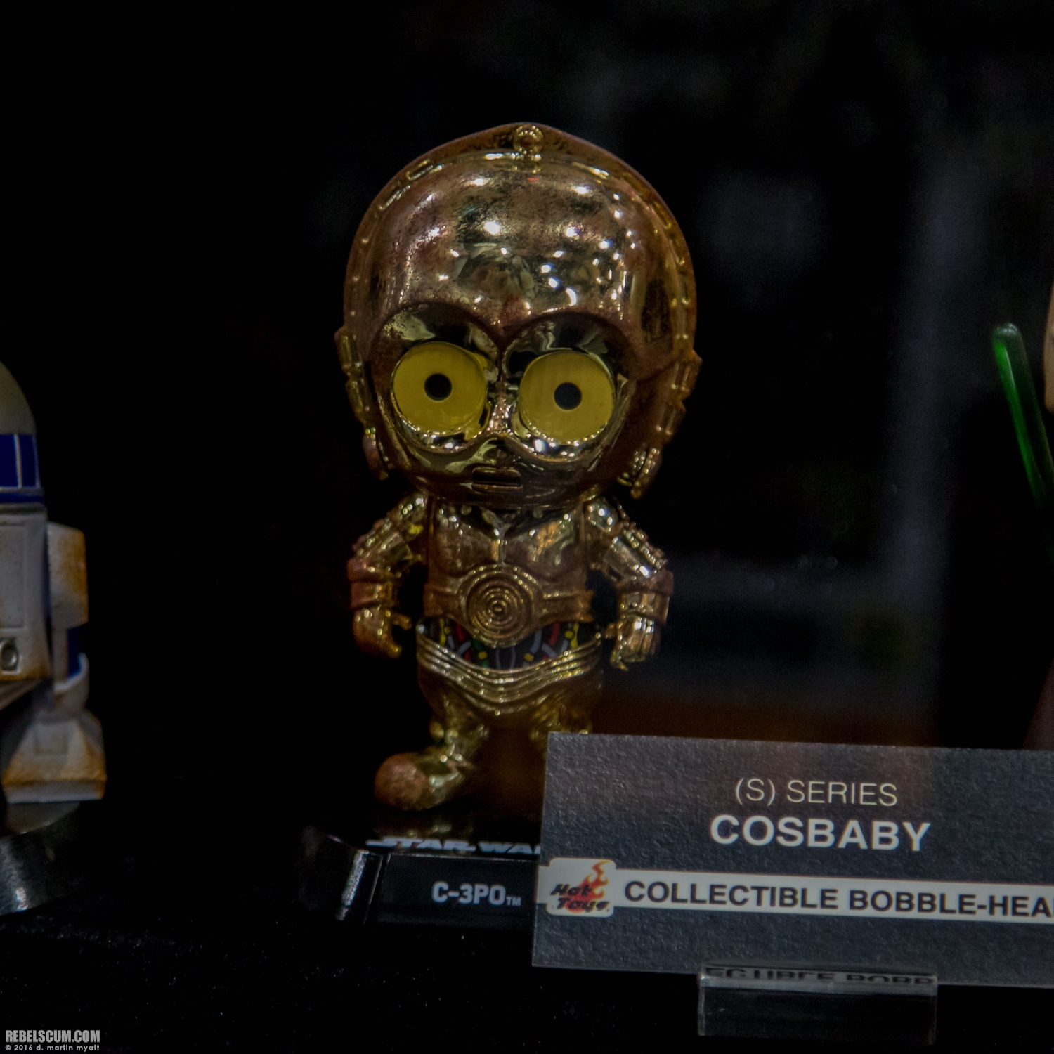 2016-SDCC-Hot-Toys-Booth-Wednesday-046.jpg