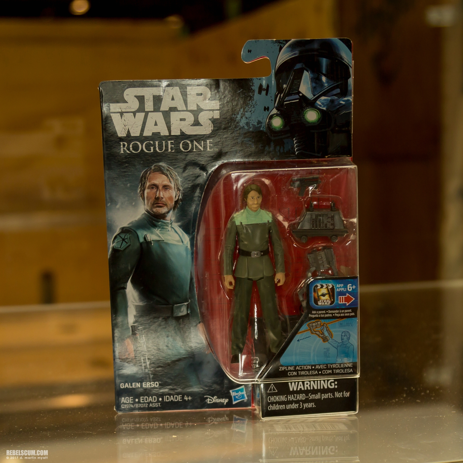 Celebration-Orlando-2017-First-Look-Hasbro-Rogue-One-Figures-009.jpg