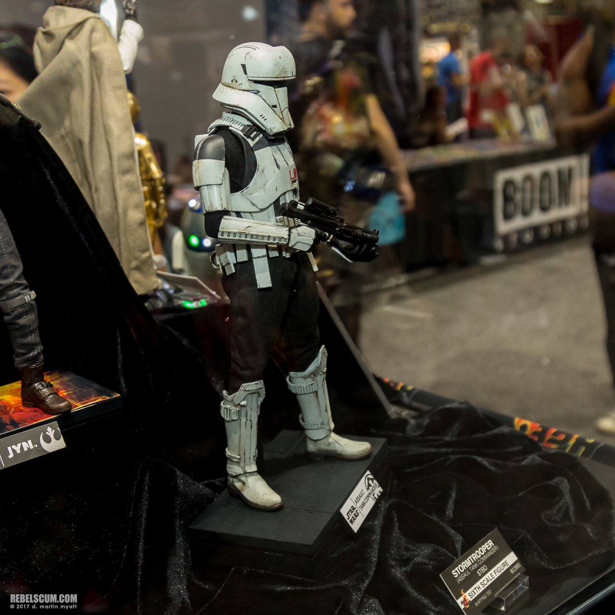 San-Diego-Comic-Con-2017-Hot-Toys-Star-Wars-066.jpg
