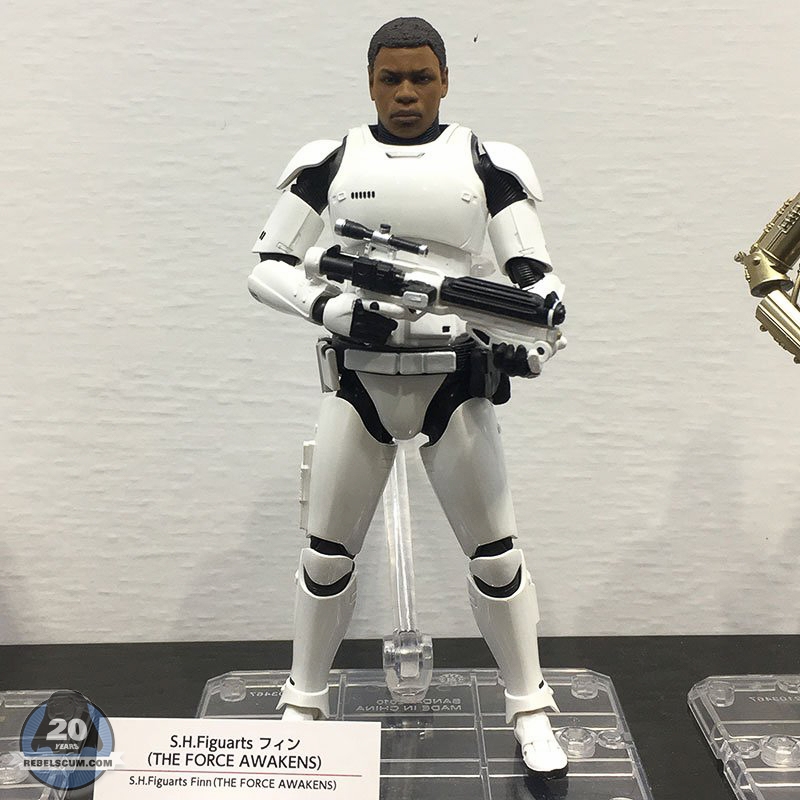 Bandai-Tamashii-Nations-Tokyo-Comic-Con-Star-Wars-010.jpg
